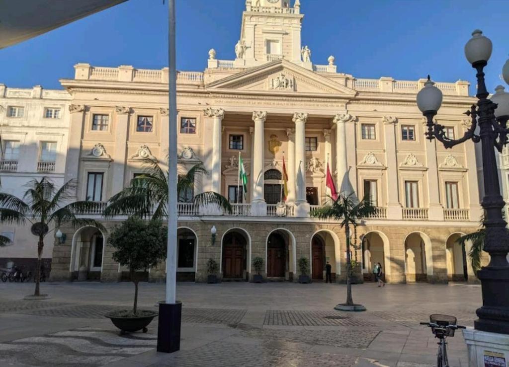 Plaza San Juan De Dios Apartment Cadiz Exterior photo